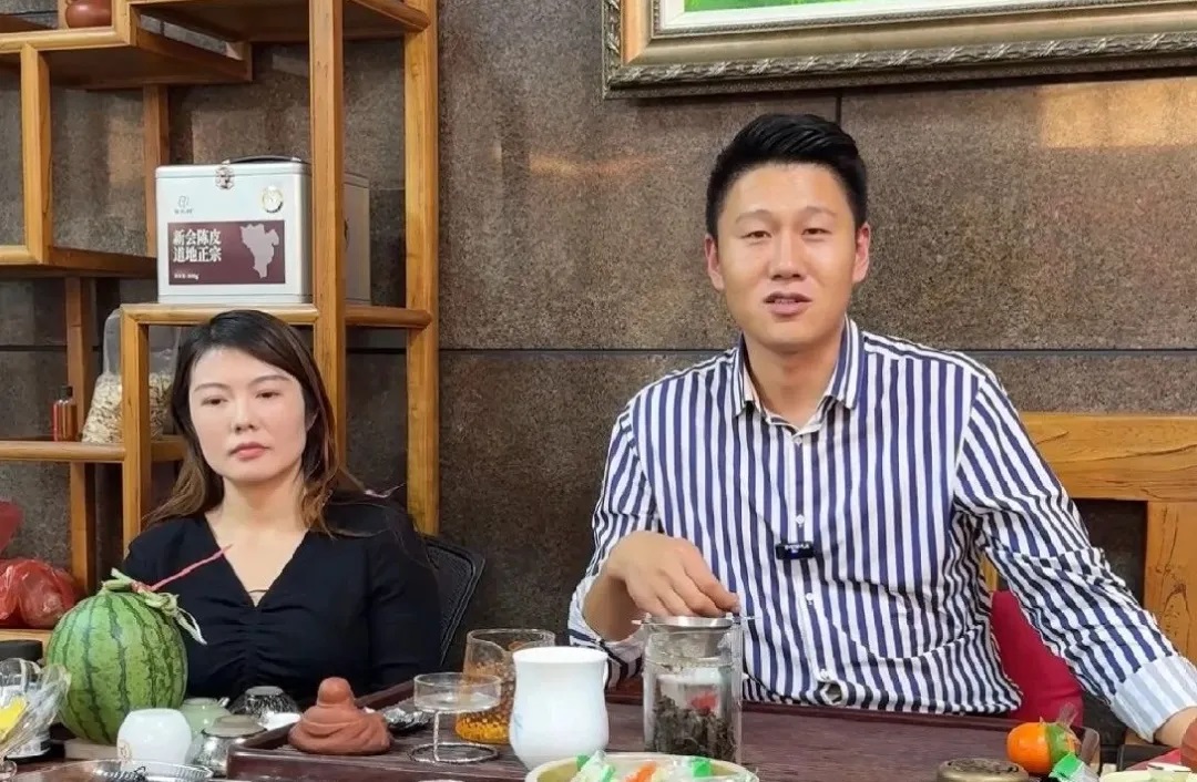90后夫妻創(chuàng)業(yè)傳奇，四年能賺五套房，背后原因揭密！